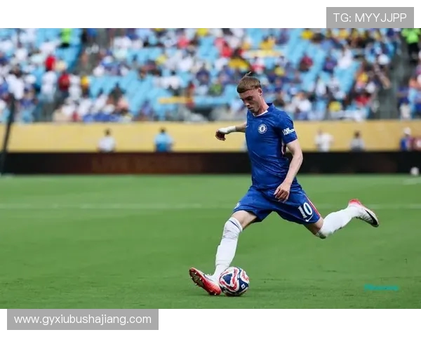 詹姆斯直言别让球进网切尔西球员必须为失误承担责任的比赛表现